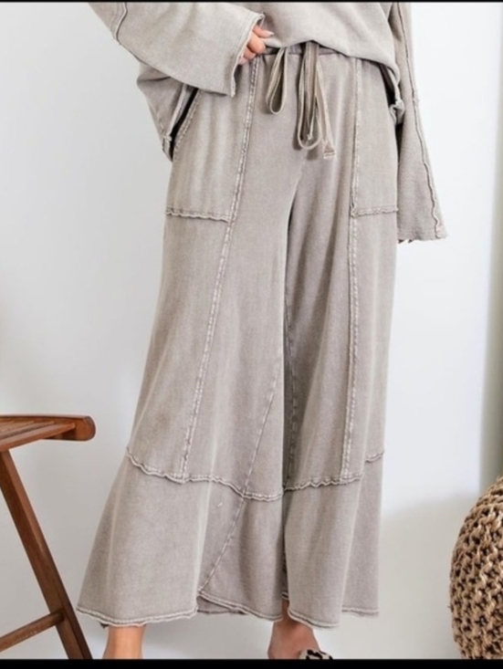 easel Pants - Easel "Feeling Good" Mineral Wash Cotton Distressed Pants Medium